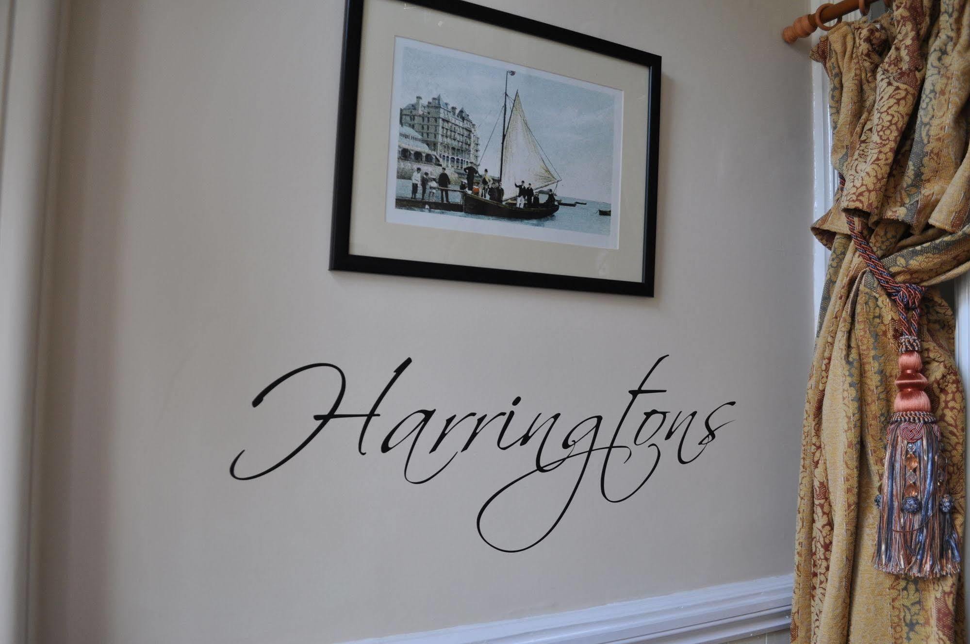 Harringtons At 14 호텔 랜디드노 외부 사진
